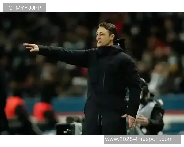 阿德耶米替换时摔水瓶引发争议科瓦奇回应称没有必要