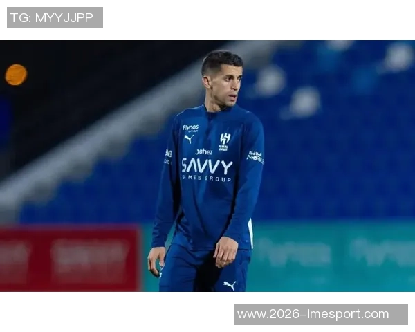 罗体报道新月愿意出租坎塞洛并承担大部分薪水国米期待下周得到答复